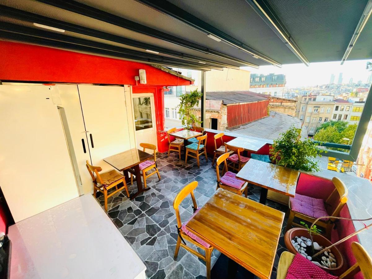 Miss Suite, Istanbul
